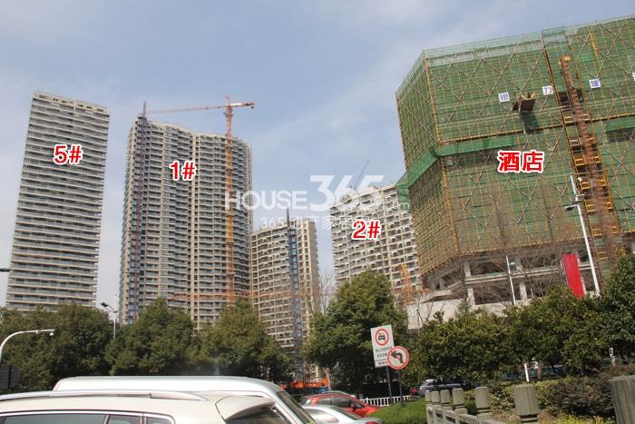 2015年3月中旬世茂之西湖项目实景--1、2、5号楼及酒店