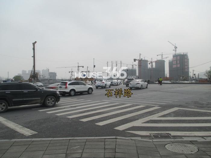2015年4月下旬汉嘉申花郡项目周边石祥路