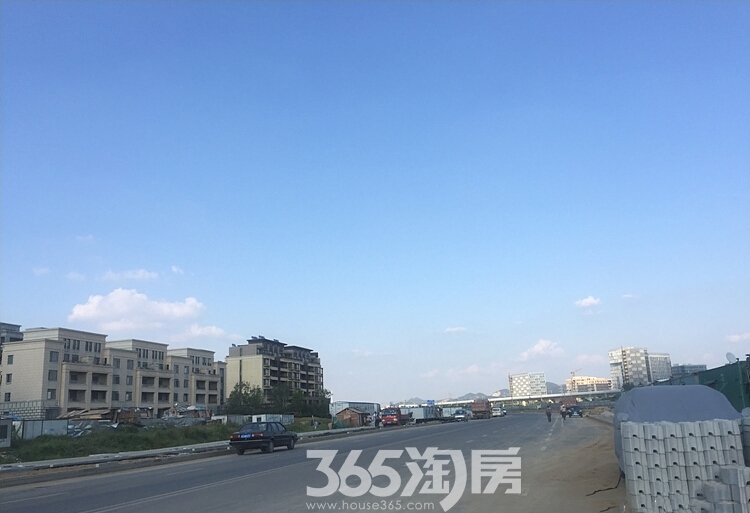 中海御山府项目实景图（9.20）