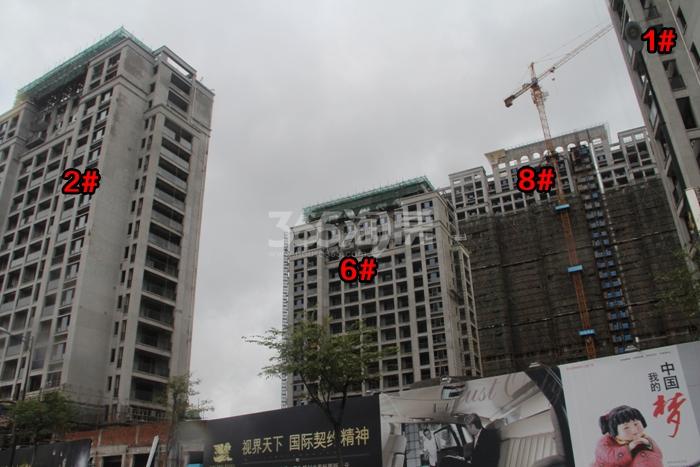 百翘香江1、2、6、8号楼施工实景图 2015.10摄
